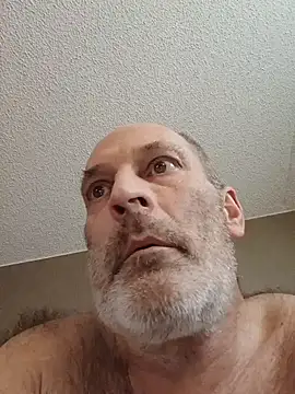 k-dong: διαδικτυακό σόου στην κάμερα