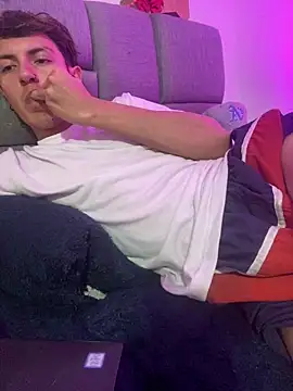 NaytonFreeman Live XXX Chat