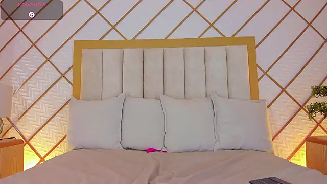 Chat +18 de cocoamore ao vivo