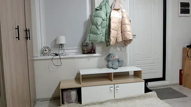 increible_della élő XXX-chatje