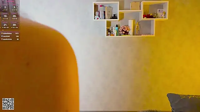 دردشة RinaMirinda الجنسية المباشرة