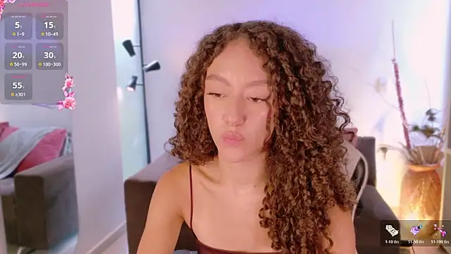 ChloeMoreti: απευθείας συνομιλία ΧΧΧ