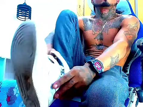 Hot_Latino_x Live XXX Chat