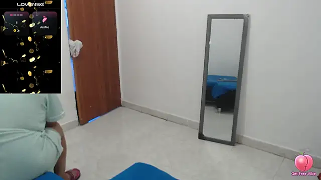 Laura_fox1 live XXX chat