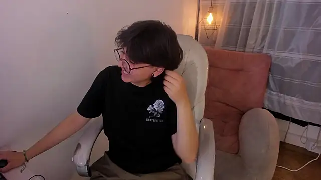 Nathaly_ds élő XXX-chatje