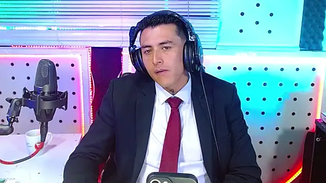 Godofcumxxx Chat XXX in diretta