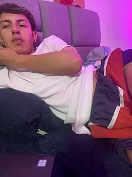 NaytonFreeman Live XXX-Chat