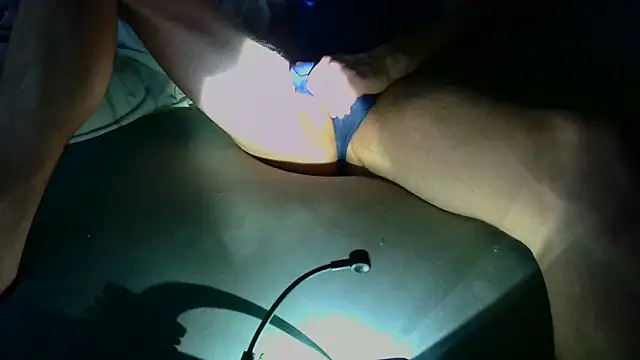 Chatroom XXX en direct de T0Yforeskin