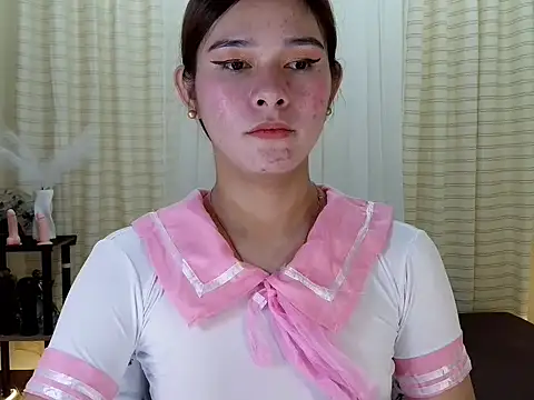 sassymimi69 Adlı Modelin Canlı XXX Sohbeti