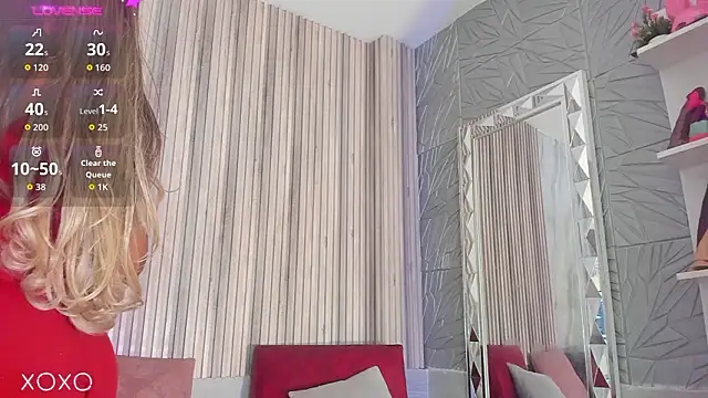 BriannaChelsea 现场XXX聊天