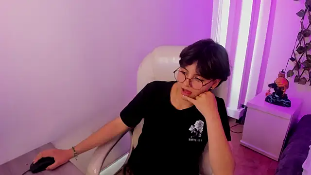 Nathaly_ds' Live XXX Chat