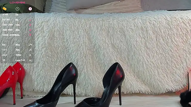 queens_nylon's Live XXX Chat