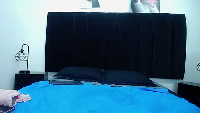 CamiilaReyes Live XXX-Chat