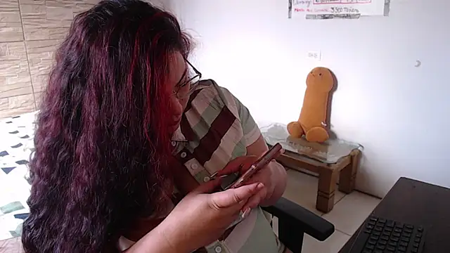 girl_milk2 即時 XXX 聊天