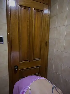 Namii_cute Adlı Modelin Canlı XXX Sohbeti