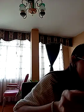 bri_ali 现场XXX聊天