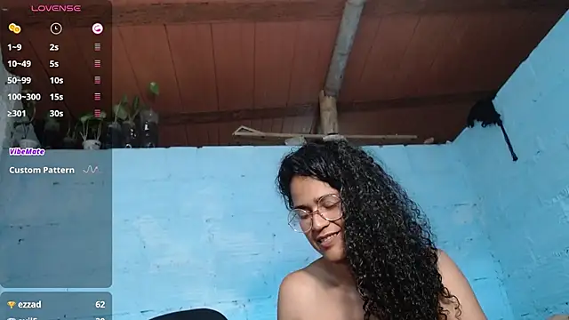 Онлайн чат XXX jasminne_