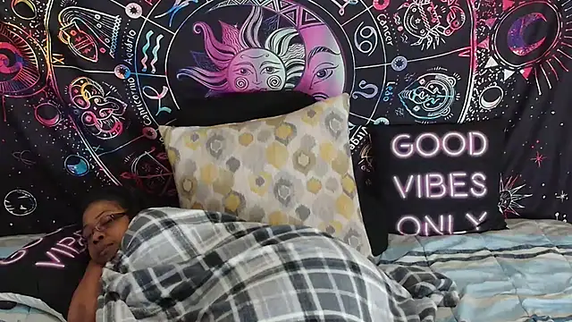 Онлайн чат XXX RENAESPLEASUREPALACE