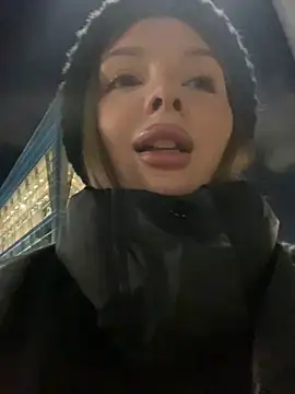 KrisMagnoly Chat XXX in diretta