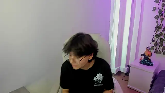 Nathaly_ds' Live XXX Chat