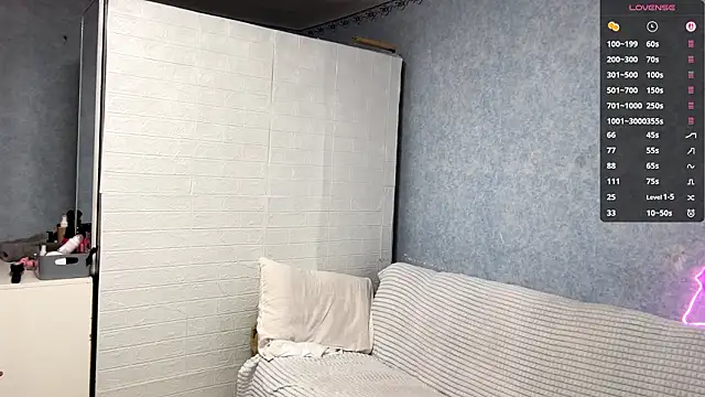 Lia_rise Adlı Modelin Canlı XXX Sohbeti