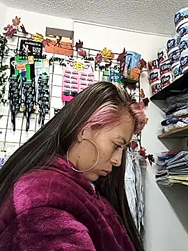 Tefannyy_ Adlı Modelin Canlı XXX Sohbeti