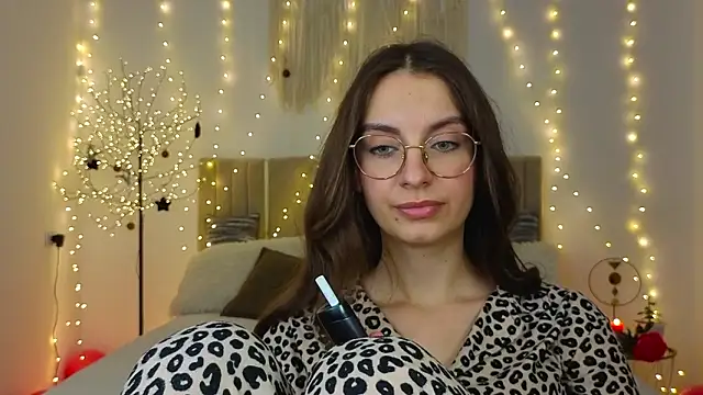 Real_cutie1 – Naživo XXX chat