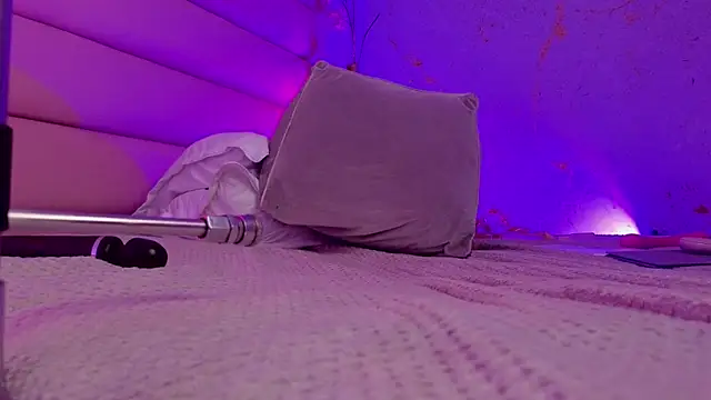 Evangelyne_1 – Live XXX-chat