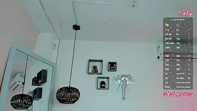 AmberAdams_ Live XXX-Chat