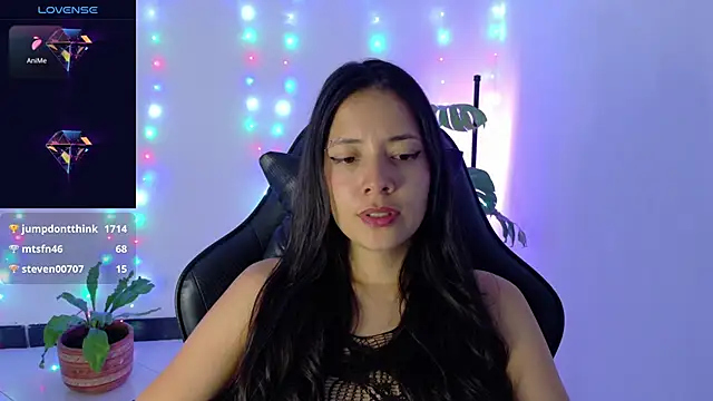 Sarasavage's Live XXX Chat