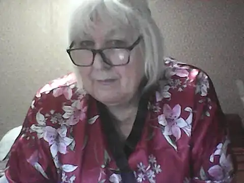 Alexia64231 élő XXX-chatje