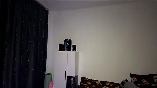 millacrismas' Webcam Show