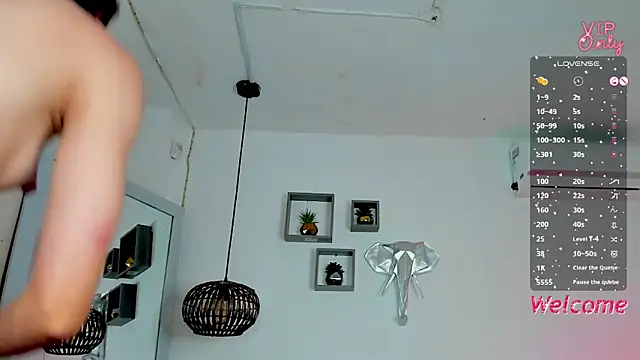 Chat +18 de AmberAdams_ ao vivo