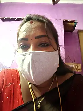 Tamil_Hot_Priya's Live XXX Chat