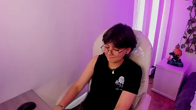 Nathaly_ds élő XXX-chatje