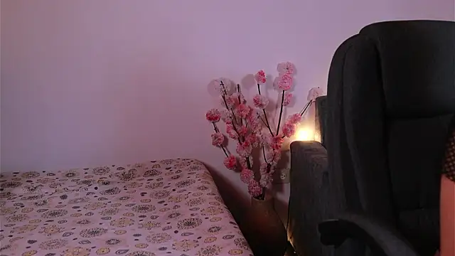 kathieandpovcock1 live XXX chat