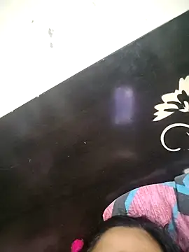 XXX chat uživo modela Brown-kudi