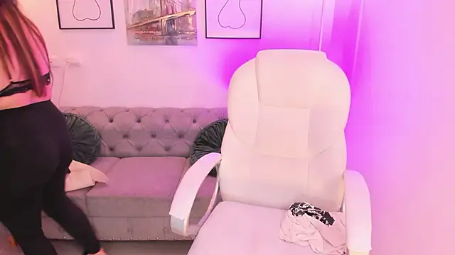 Aida_adams' Live XXX Chat