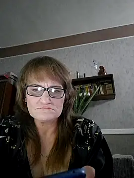 Manulyonok51's Live XXX Chat