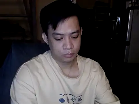 AsianCUMQUICKLY: διαδικτυακό σόου στην κάμερα