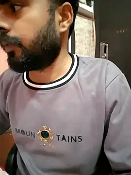 soniriyaa010101 Live XXX Chat