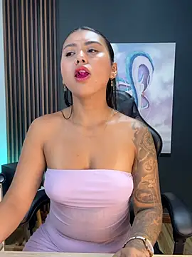 shanabellucy's Live XXX Chat