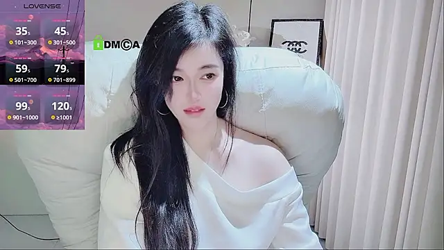 YunShan-33 Live XXX Chat