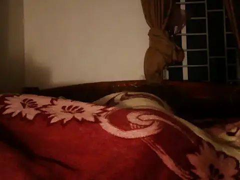 nhi_miranda's Live XXX Chat