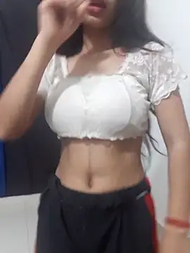 Tanu68 Adlı Modelin Web Kamerası Şovu