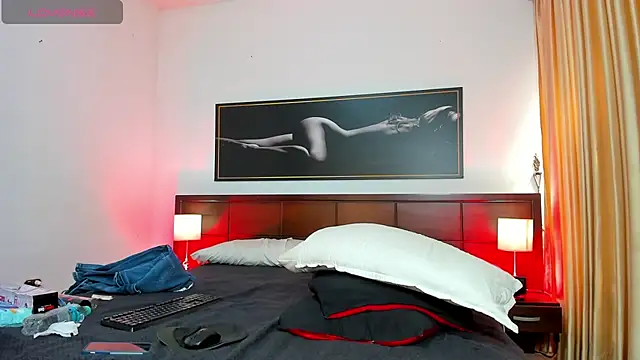 Онлайн чат XXX celeste_bell05