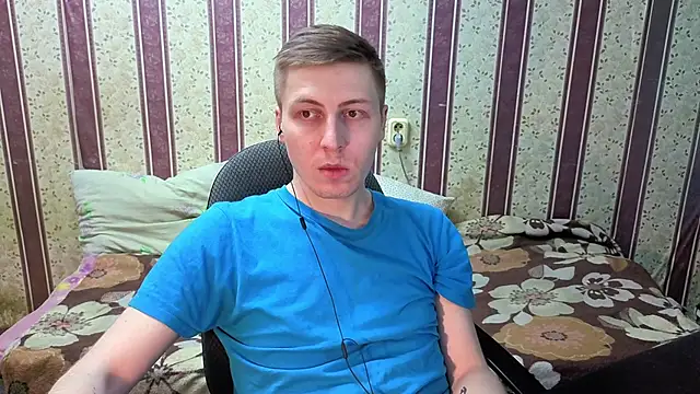 darienlarge Webcam Show