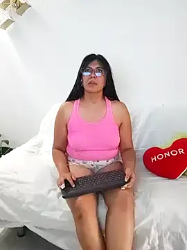 aisha_latina's Live XXX Chat