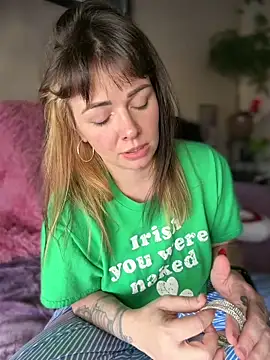 MarlaFknSinger 即時 XXX 聊天