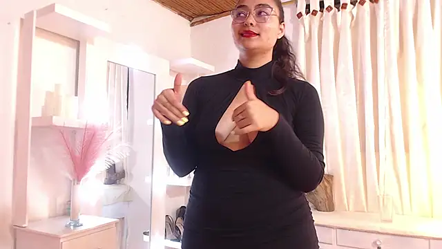 _Kim__M: онлайн-секс-чат